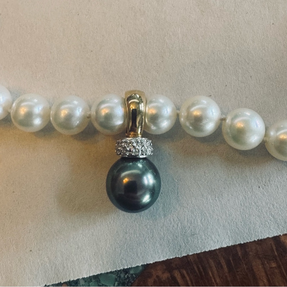 Stunning Tahitian Pearl & Genuine Diamonds Snap-on Enhancer Pendant 18K Gold